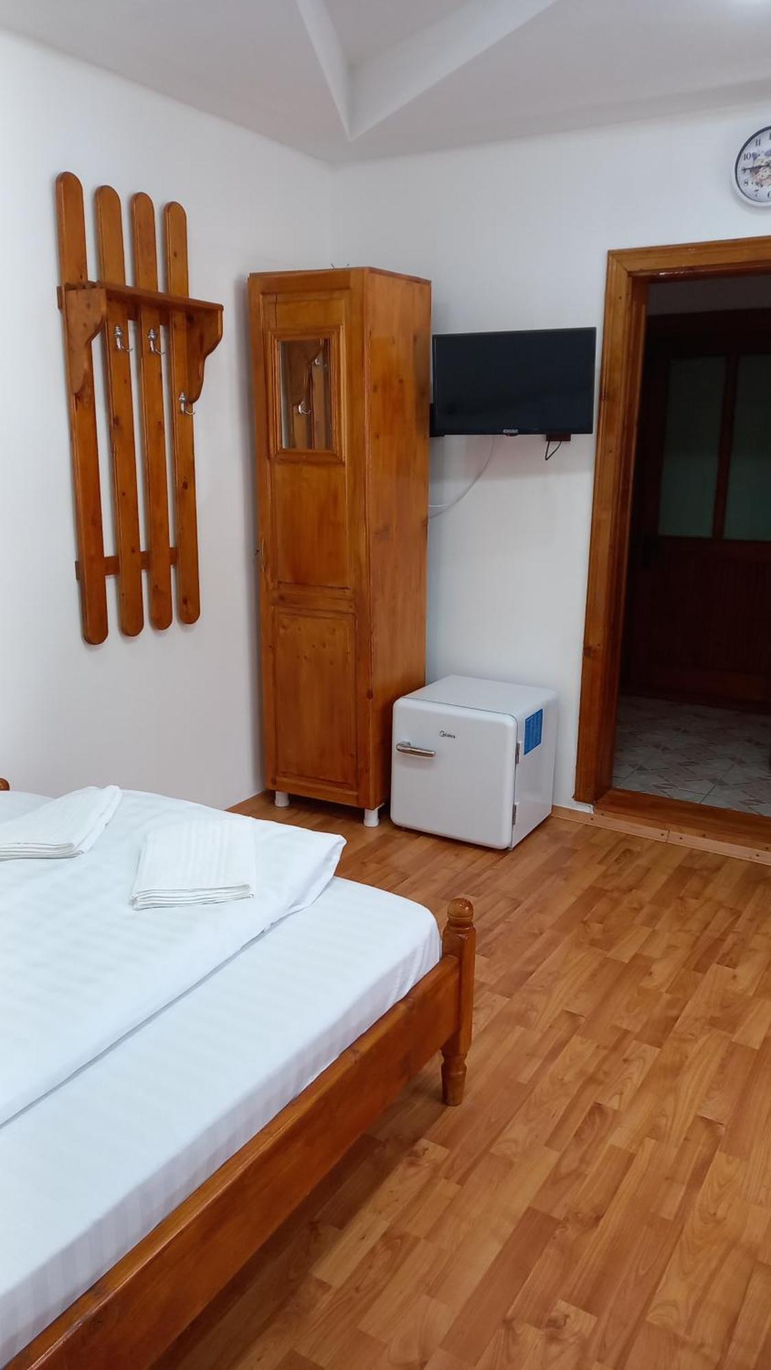 Casa Cu Lavanda Ватра-Дорней Номер фото