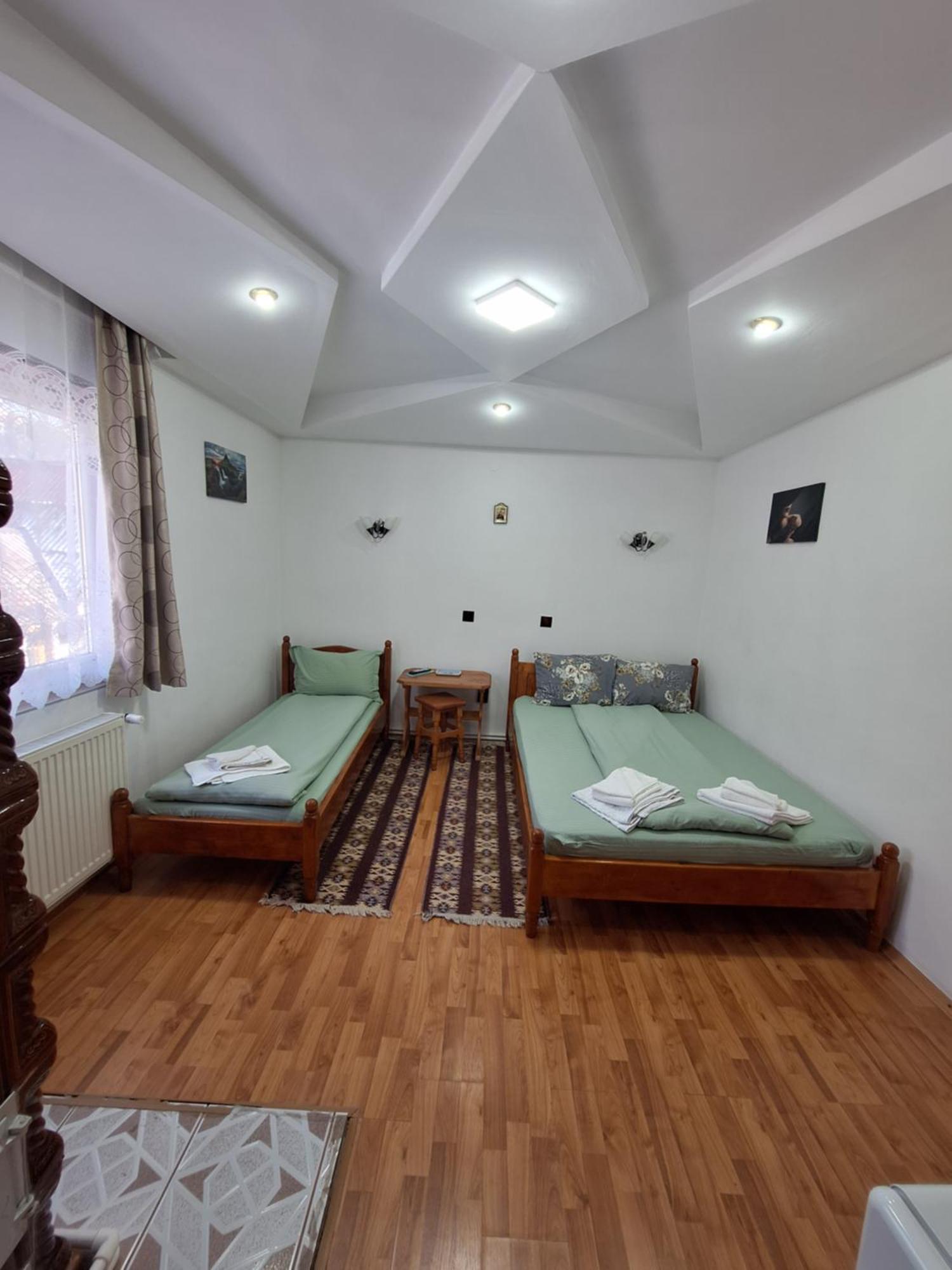 Casa Cu Lavanda Ватра-Дорней Экстерьер фото
